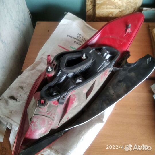 Фонарь задний пежо