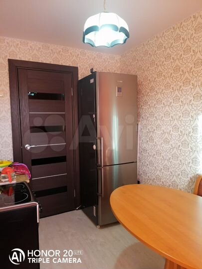 3-к. квартира, 57 м², 5/5 эт.