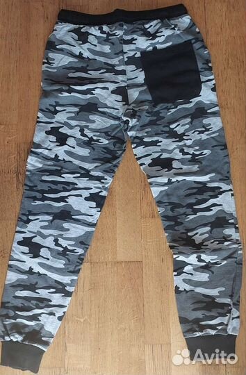 Спортивные штаны