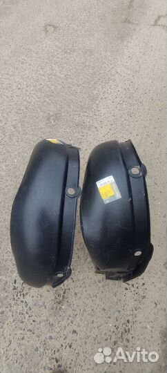 Подкрылки для Renault