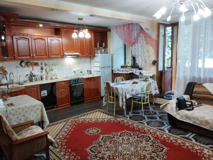 3-к. квартира, 66,7 м², 1/9 эт.