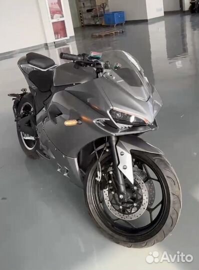 Электромотоцикл с большим запасом хода Новый