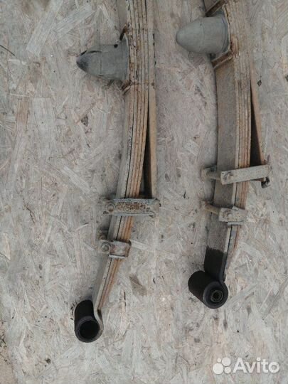 Рессора Mitsubishi L200 2.5L 4D56U