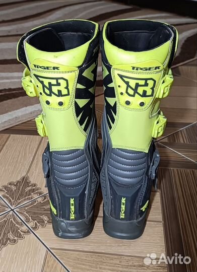 Мотоботы tiger t 2
