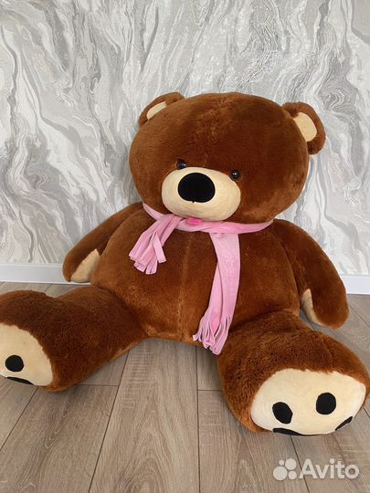 Большие плюшевые медведи