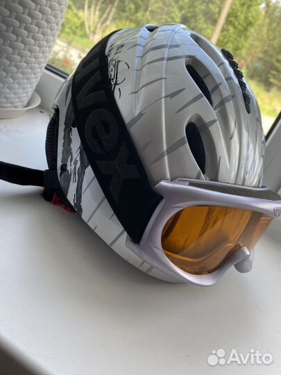 Горнолыжный шлем