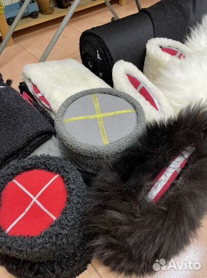 Папахи кубанки нагайки