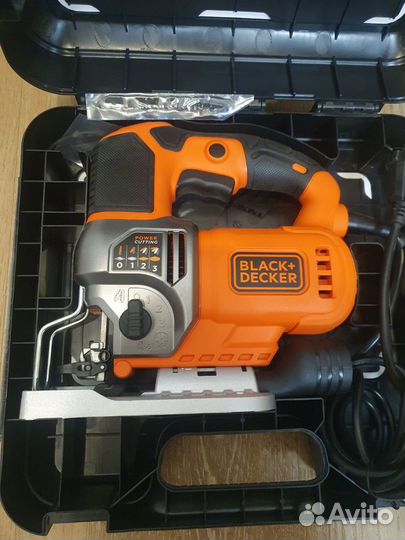 Лобзик Black&Decker BES610K-QS