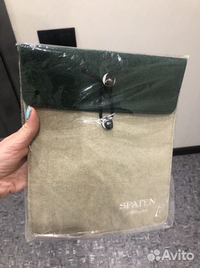 Новый чехол для iPad или электронной книги