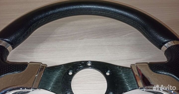 Спортивный руль