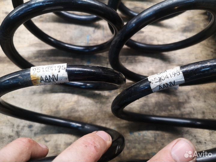 Пружины передние Опель Мокка, оригинал