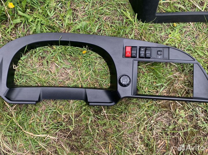 Накладка панели приборов Sitrak C7H