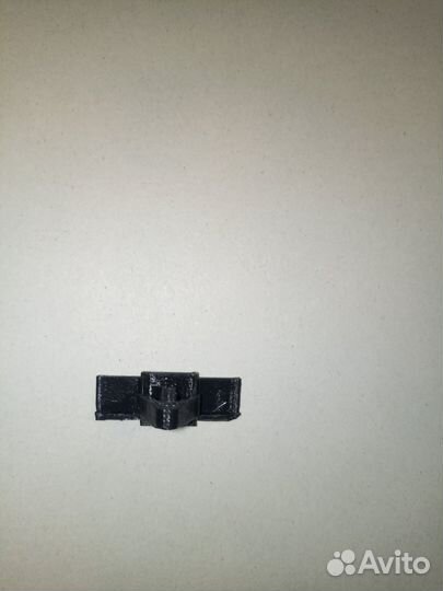 Клипсы для молдинга лобового стекла Seat Leon