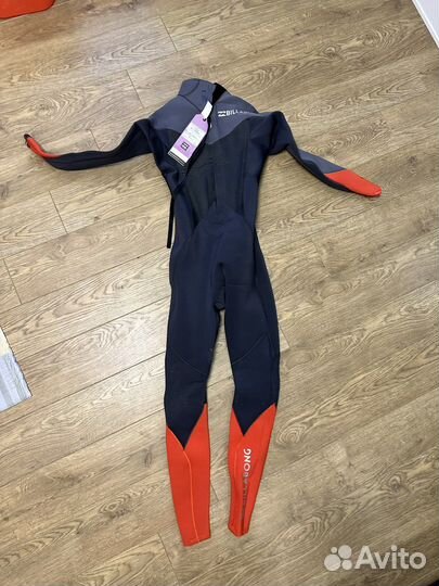 Гидрокостюм