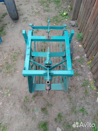 Трактор МТЗ (Беларус) 5, 1990