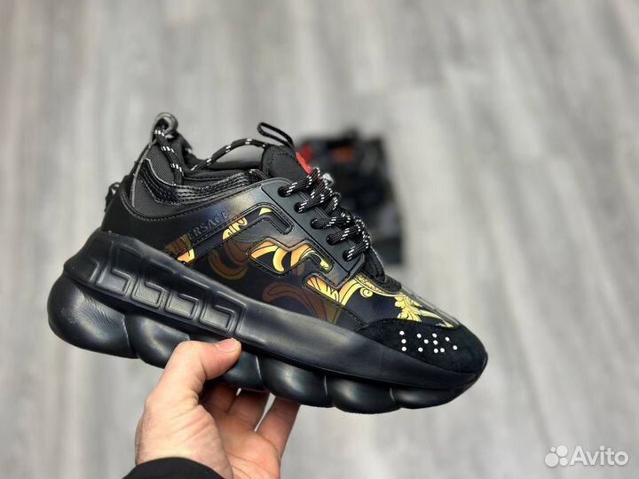 Кроссовки Versace