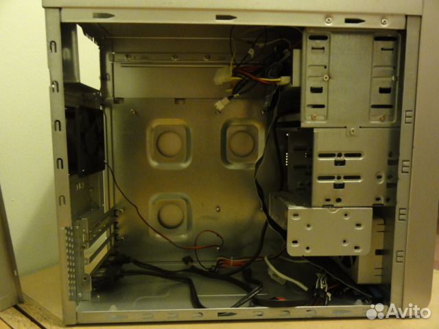 Современный корпус с LCD экраном для Пк