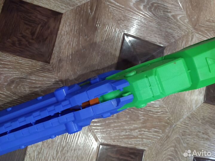 Водный пистолет на запчасти