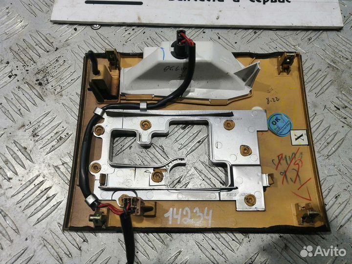 Накладка селектора АКПП Nissan Teana J31