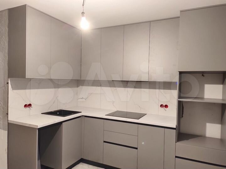 2-к. квартира, 51 м², 8/9 эт.