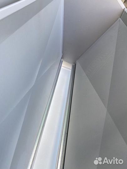 Уличная бункерная кормушка для птицы