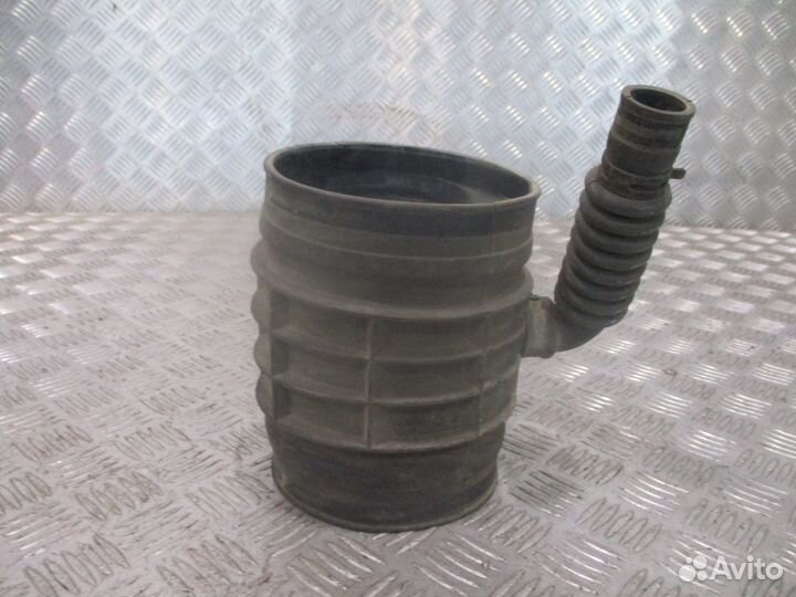 Патрубок воздушный DAF 1699477