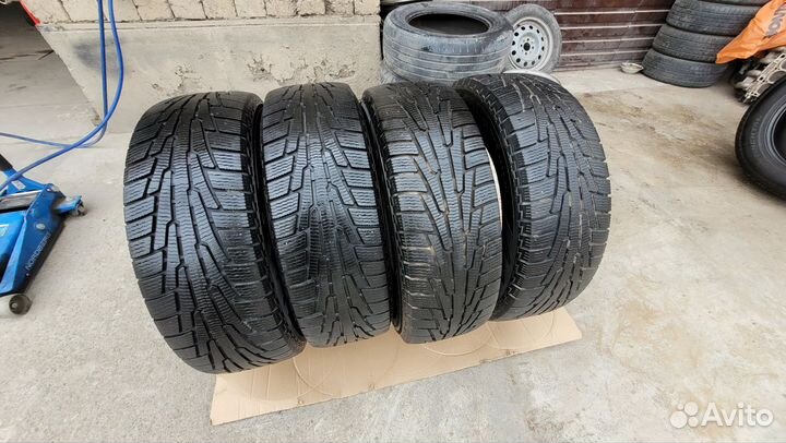 Nokian Tyres Nordman RS2 SUV 235/65 R18 110R