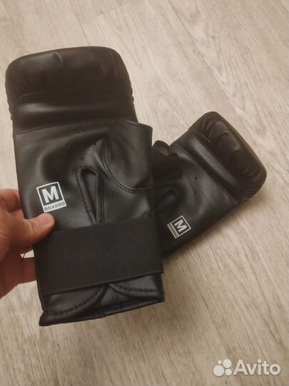 Боксерские перчатки снарядные