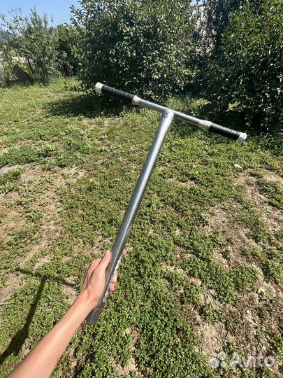 Титановый руль спутник