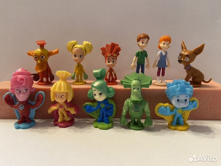 Комплект Фиксиков из шоколадных яиц