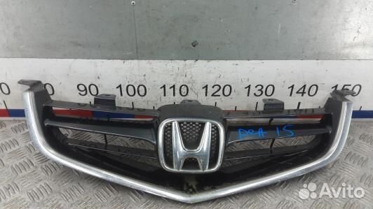 Решетка радиатора honda accord 7 (DEA15G101)