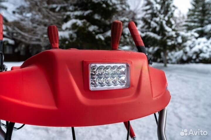 Снегоуборщик AL-KO Snowline 760 TE гусеничный