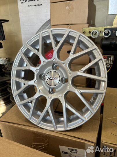Диски Xtrike 132 R15 4/100 Новые