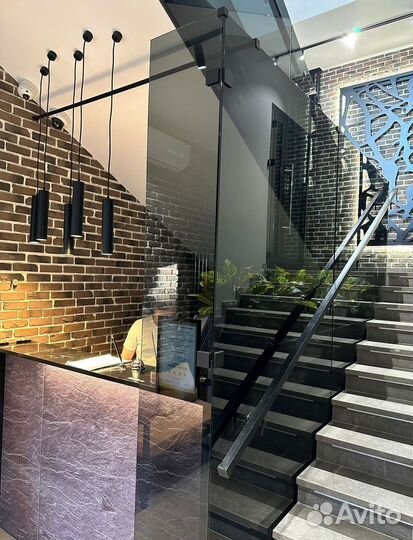 Стеклянные перила, оргаждения