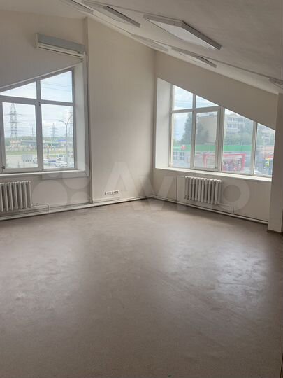Торговая площадь, 68 м²