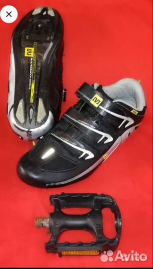 Велотуфли.Аксессуары для велосипеда