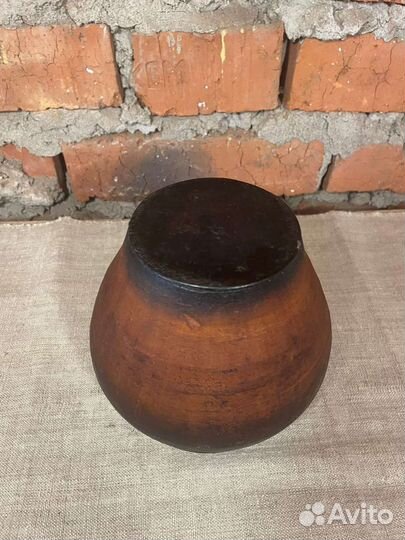 Горшок старинный
