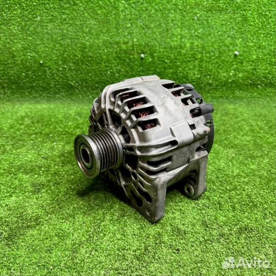 Генератор Renault Trafic 2 2.0 DCI