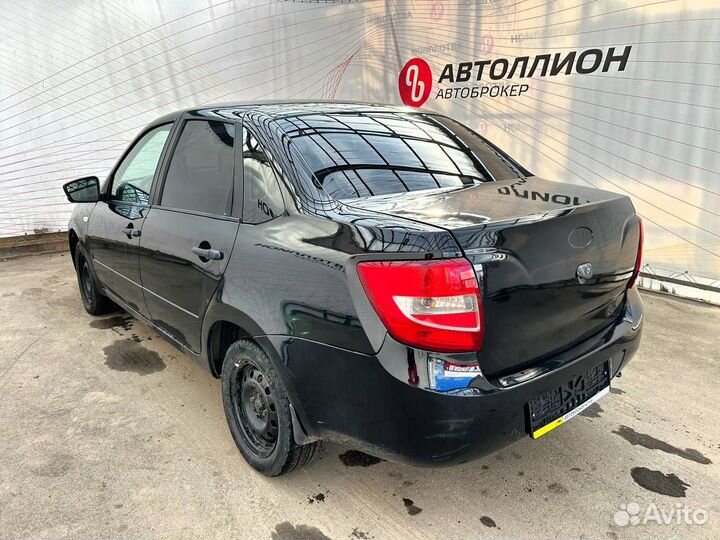 LADA Granta 1.6 МТ, 2016, 130 000 км