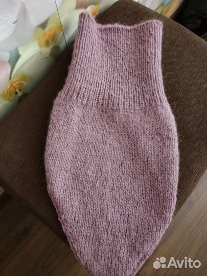 Вязаный комплект ручной работы