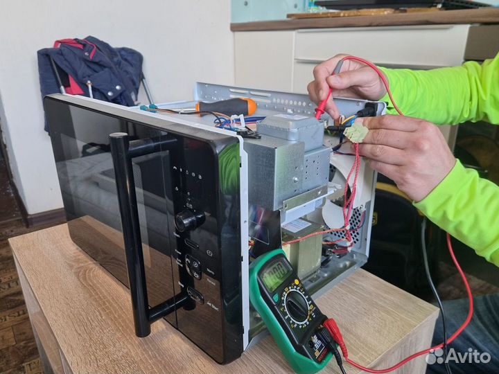 Ремонт духовых шкафов кофемашин варочных панелей