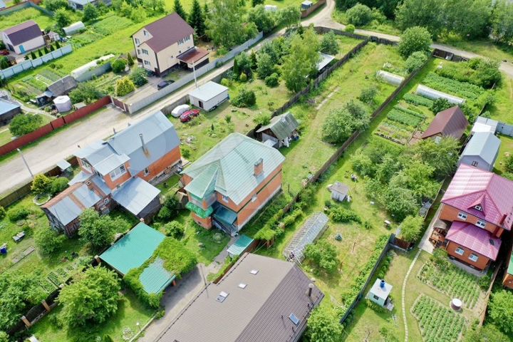 Дом 281 м² на участке 17 сот.