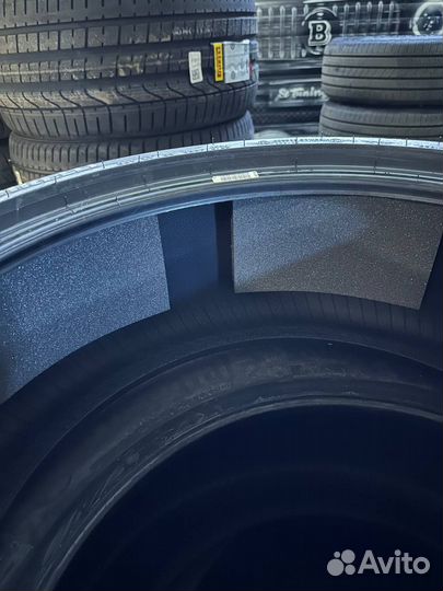 Pirelli Cinturato P7 245/40 R19 и 275/35 R19 98Y