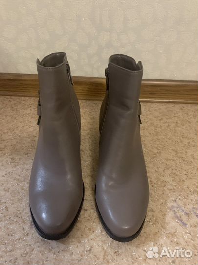 Сапоги женские