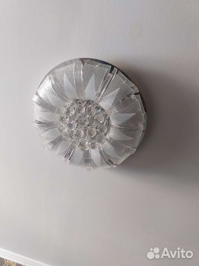 Светильник встраиваемый