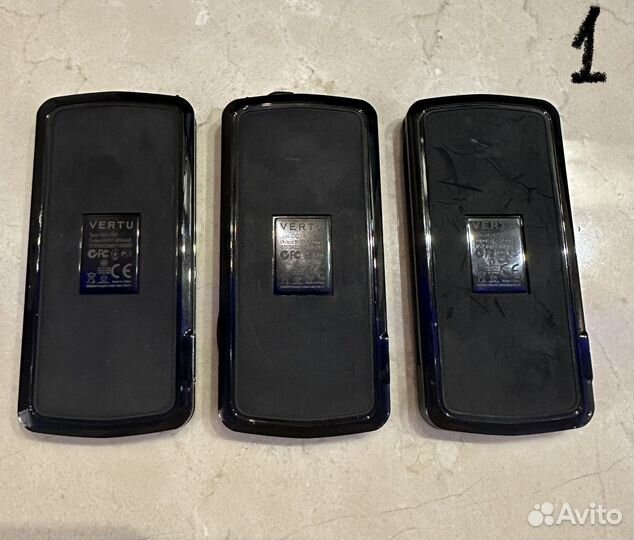 Vertu аксессуары