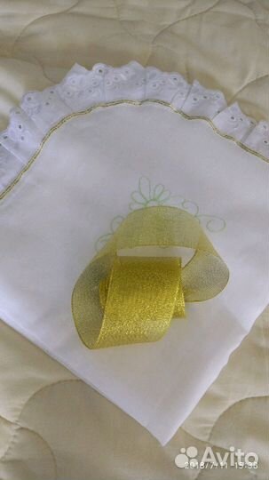 Уголок и ленточка на выписку