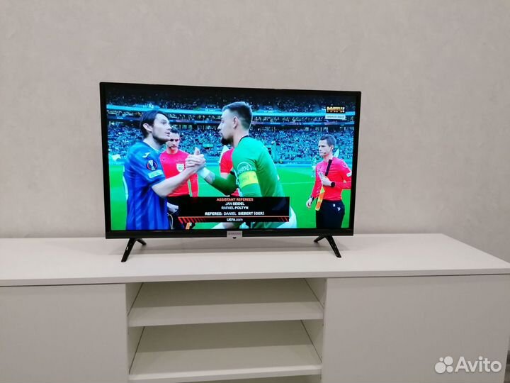 Телевизор SMART tv 32 дюйма