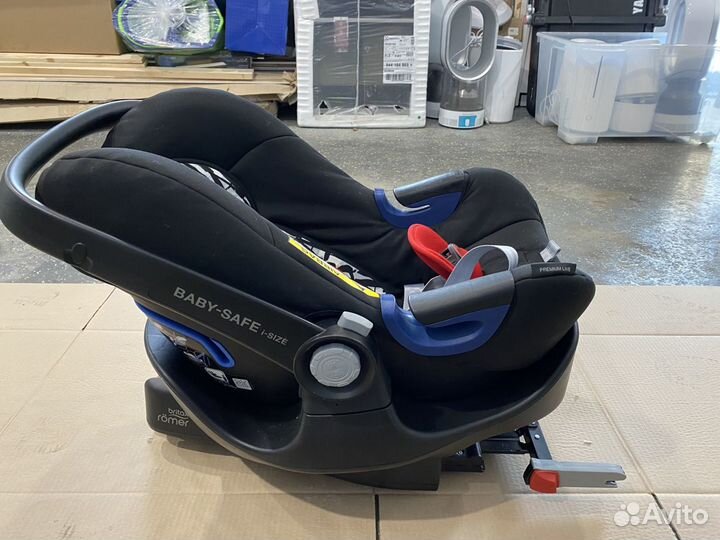 Автокресло btitax romer baby safe i size