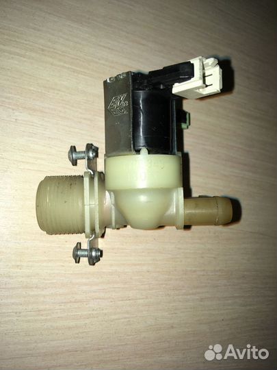 Клапан подачи воды для Whirlpool